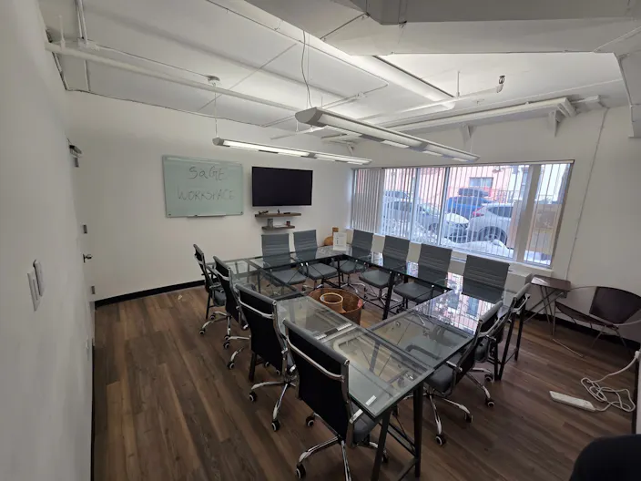Spacious Multi-Purpose Conference Room in Harlem - Image 0