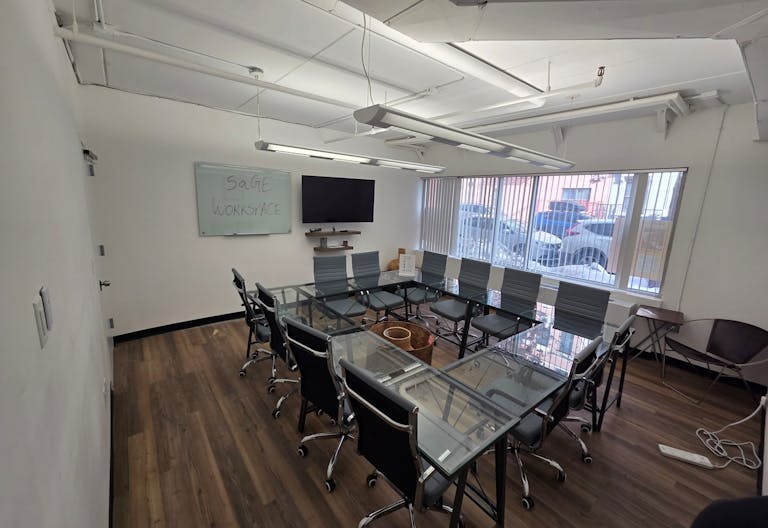 Spacious Multi-Purpose Conference Room in Harlem - Image 0