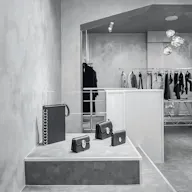 Pop-up Store, Showroom in center Le Marais - Image 3