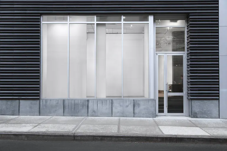 Street Level Chelsea Gallery with Outdoor Terrace - Image 0