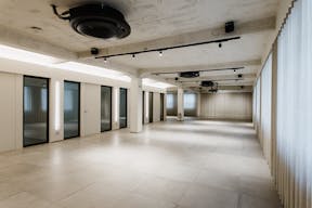 First floor multifunctional showroom and event space in the heart of Porta Venezia, Milan - Image 18