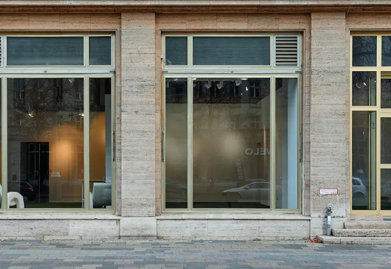Central & Spacious Gallery Space | Showroom | Pop Up Location - Image 4