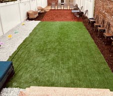 Natural light with indoor and/or outdoor venue - Image 2