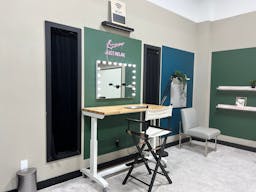 Atlantic Station Photo Studio Loft - Image 4