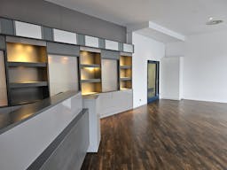 Perfect Pop up and showroom in the heart of Kudamm - Image 3