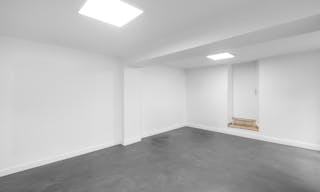 Elegant Showroom in the heart of Paris, Near Pont-Neuf - Image 0