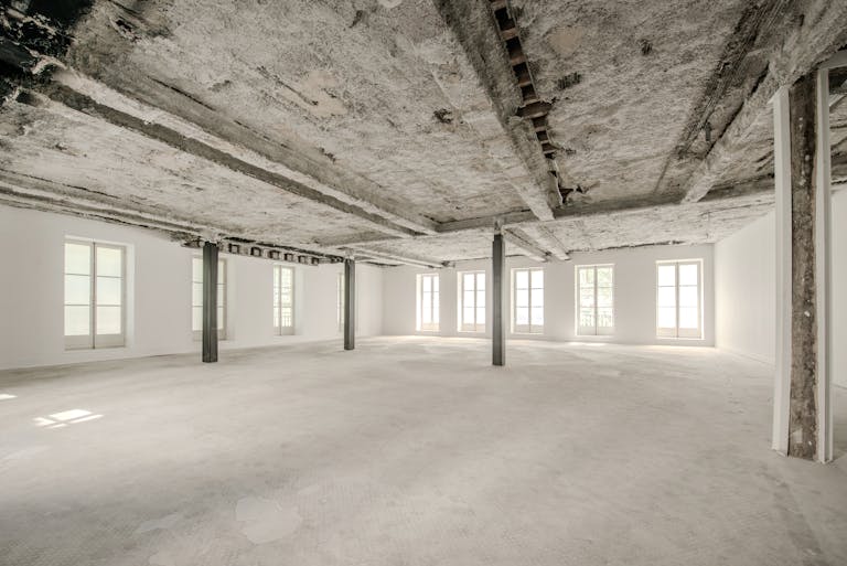 GALERIE MADELEINE  - Image 0