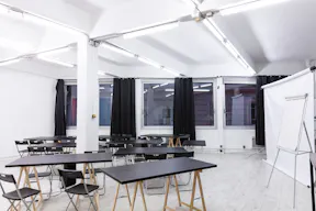 Showroom en plein coeur de Paris 10ème - Image 6