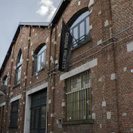 Whitecube Showroom - Image 6