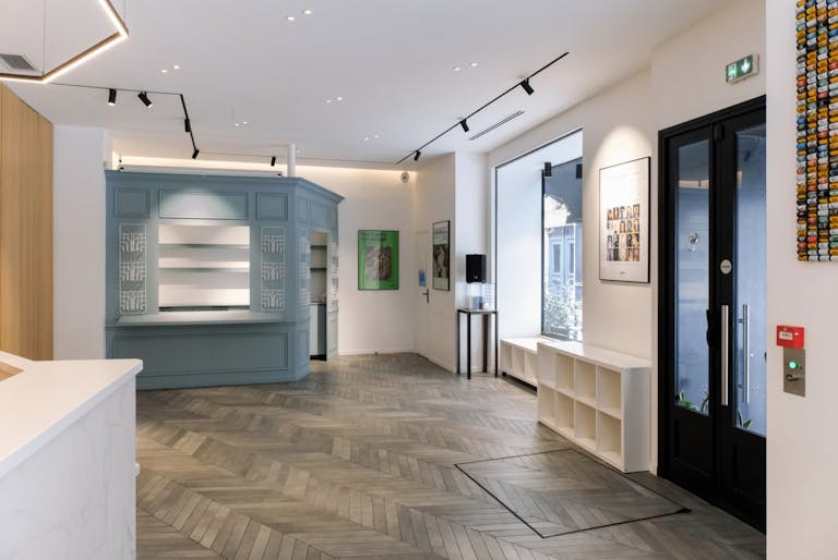 Galerie-Restaurant au coeur du Marais - Image 1