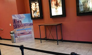 Marina District Chestnut St . POP UP - Image 1