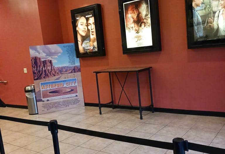 Marina District Chestnut St . POP UP - Image 1