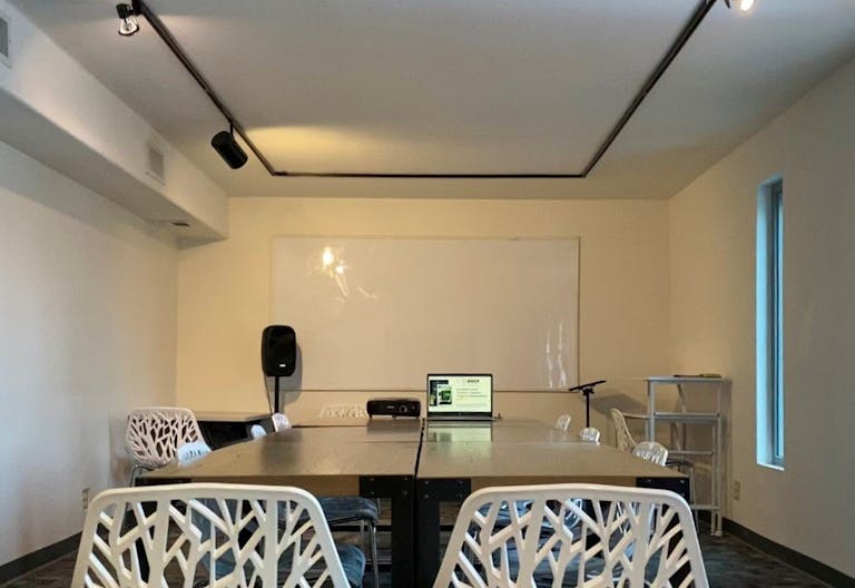 Education Room - Image 2