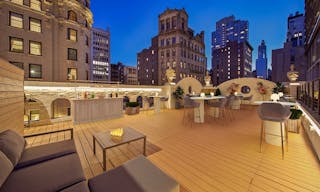 Stunning Rooftop - views of the iconic Empire State Building - Image 1