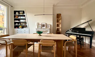 Bel appartement Haussmanien, alliant modernité et cachet de l'ancien - Image 1