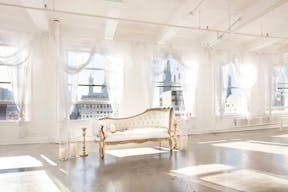 DTLA Skyline View Penthouse - Image 5