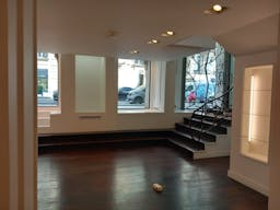 Prime Location Boutique - Triangle d'Or Paris - Image 20