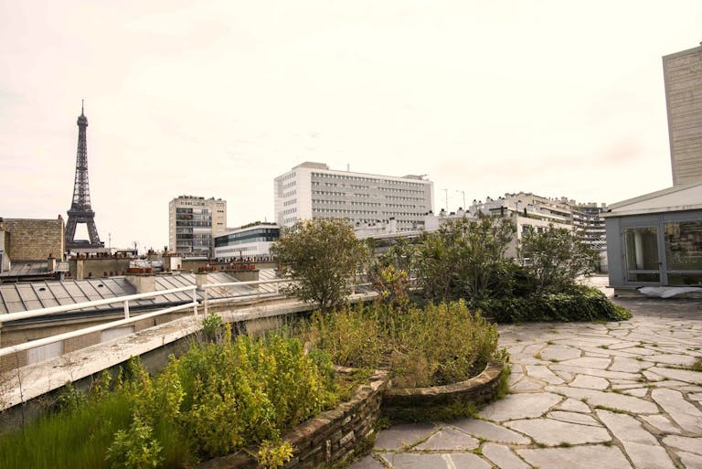 Unique Building Near Eiffel Tower - Ancien garage avec vue Tour Eiffel - Image 4