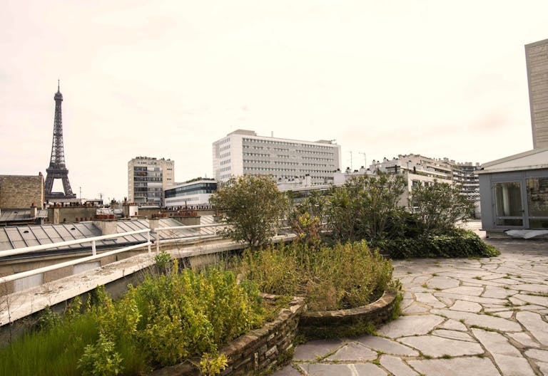 Unique Building Near Eiffel Tower - Ancien garage avec vue Tour Eiffel - Image 4