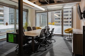 Unique 40,000 square-foot venue - Image 3