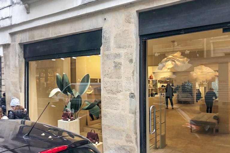 Charming Boutique Shop in Le Marais - Image 0