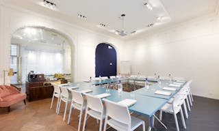 Chic Boutique in Toulouse - Image 2