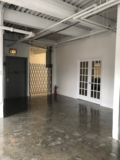 Beautiful Art Gallery in Queens - Image 3