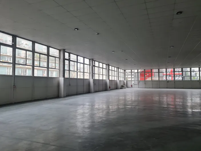 Atypical Space in the 5th arrondissement of Paris - Image 1