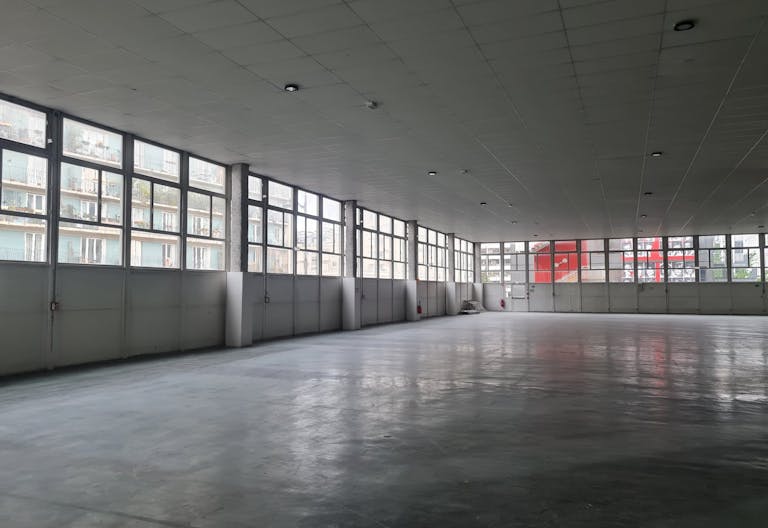 Atypical Space in the 5th arrondissement of Paris - Image 1