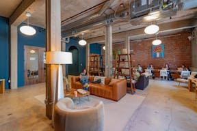 Located where Echo Park, Silver Lake, and Downtown LA meet - Image 6