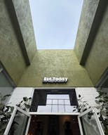 Retail store with coffee shop on Melrose and Fairfax avenue - Image 4