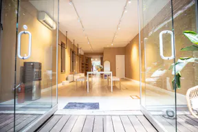Fashion Space Pop Up Store - Image 8