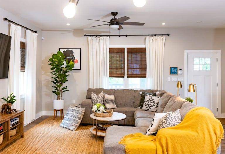 Comfortable Luxury Home In Downtown Atlanta - Image 2