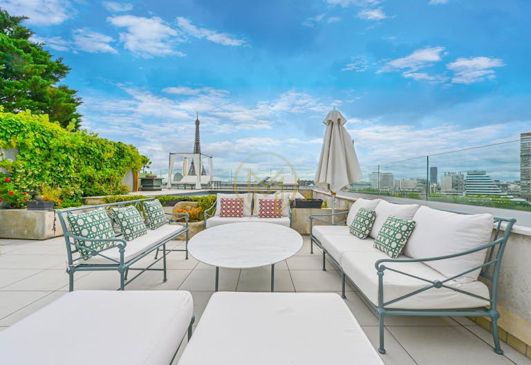 Penthouse avec Terrasse, Piscine, Vue Tour Eiffel et Seine - Image 4