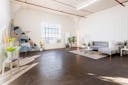 Modern Spacious studio DTLA Studio with Natural light and AC