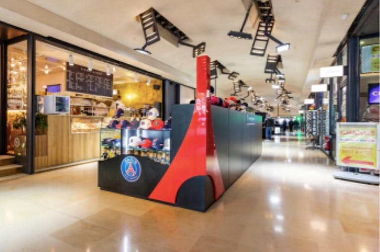 Pop Up Kiosk Galerie des champs �lys�e - Image 1