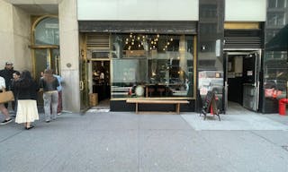 Our vintage oasis in the heart of the city - Image 1