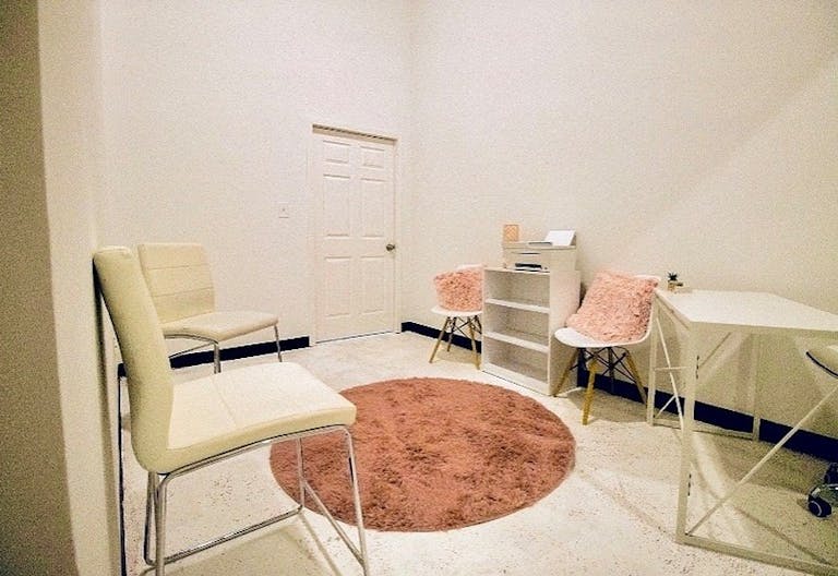 Modern chic industrial - Image 1