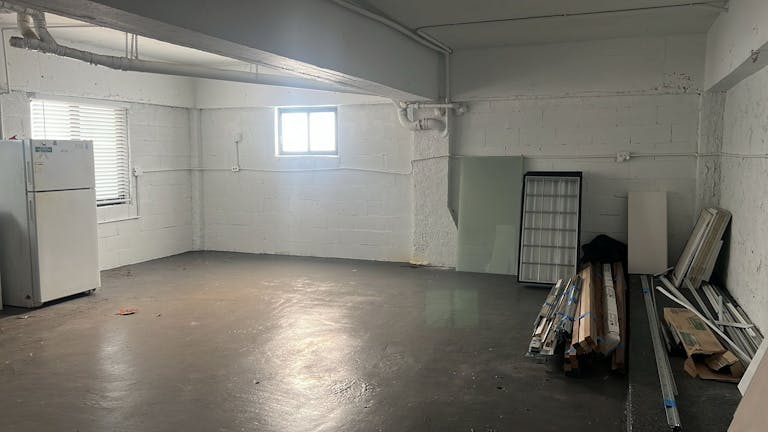 HUGE Private Storage Space Available in Brickell (West Brickell / Little Havana) - Image 2