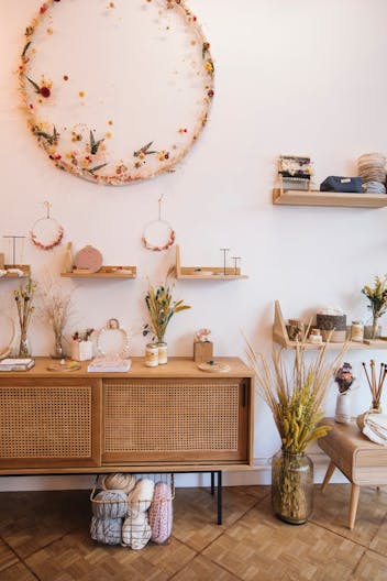 Beautiful Boutique Paris 11th, close to Haut-Marais - Image 1