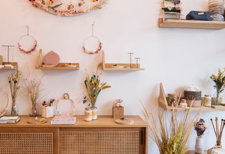 Beautiful Boutique Paris 11th, close to Haut-Marais - Image 1