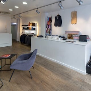 Boutique + Workshop in the Marais - Image 3