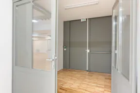 Grand espace moderne - Image 5