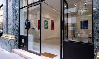Galerie d'art / showroom / concept store / devanture Monument Historique - Image 1