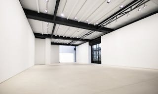 Incredible Venue in Paris 17th - Image 7