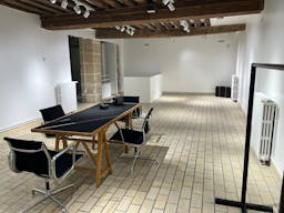 Showroom Place des Vosges au coeur du Marais sur cour class�e - Image 8