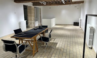 Showroom Place des Vosges au coeur du Marais sur cour class�e - Image 8