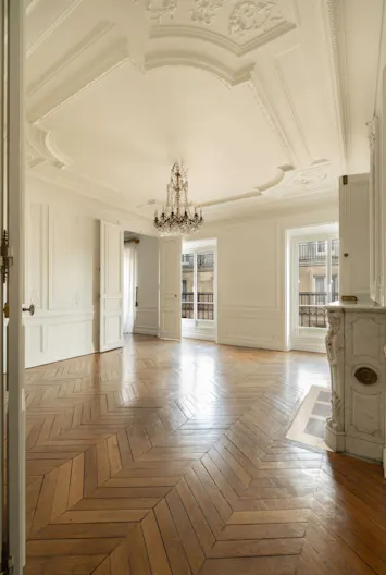 Les Étages Rivoli - Charlotte - Image 2