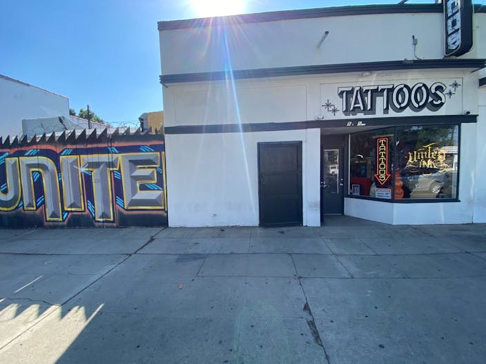 Old-School Funky Recording Studio now turned Acting School - Image 0