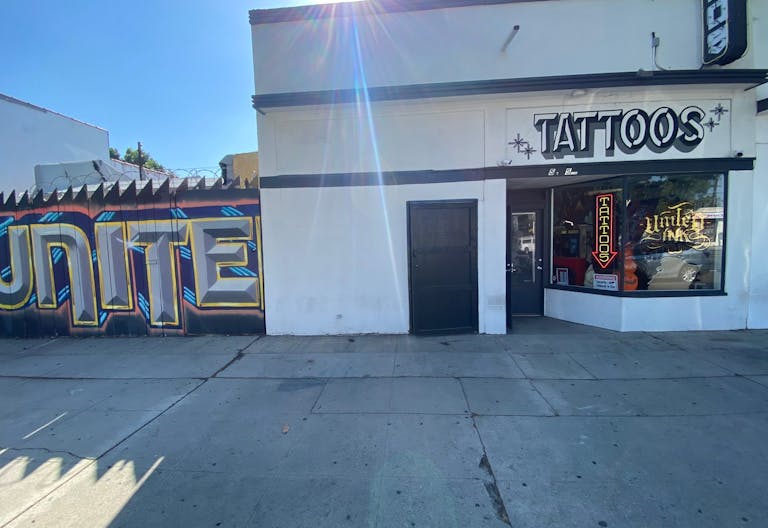 Old-School Funky Recording Studio now turned Acting School - Image 0